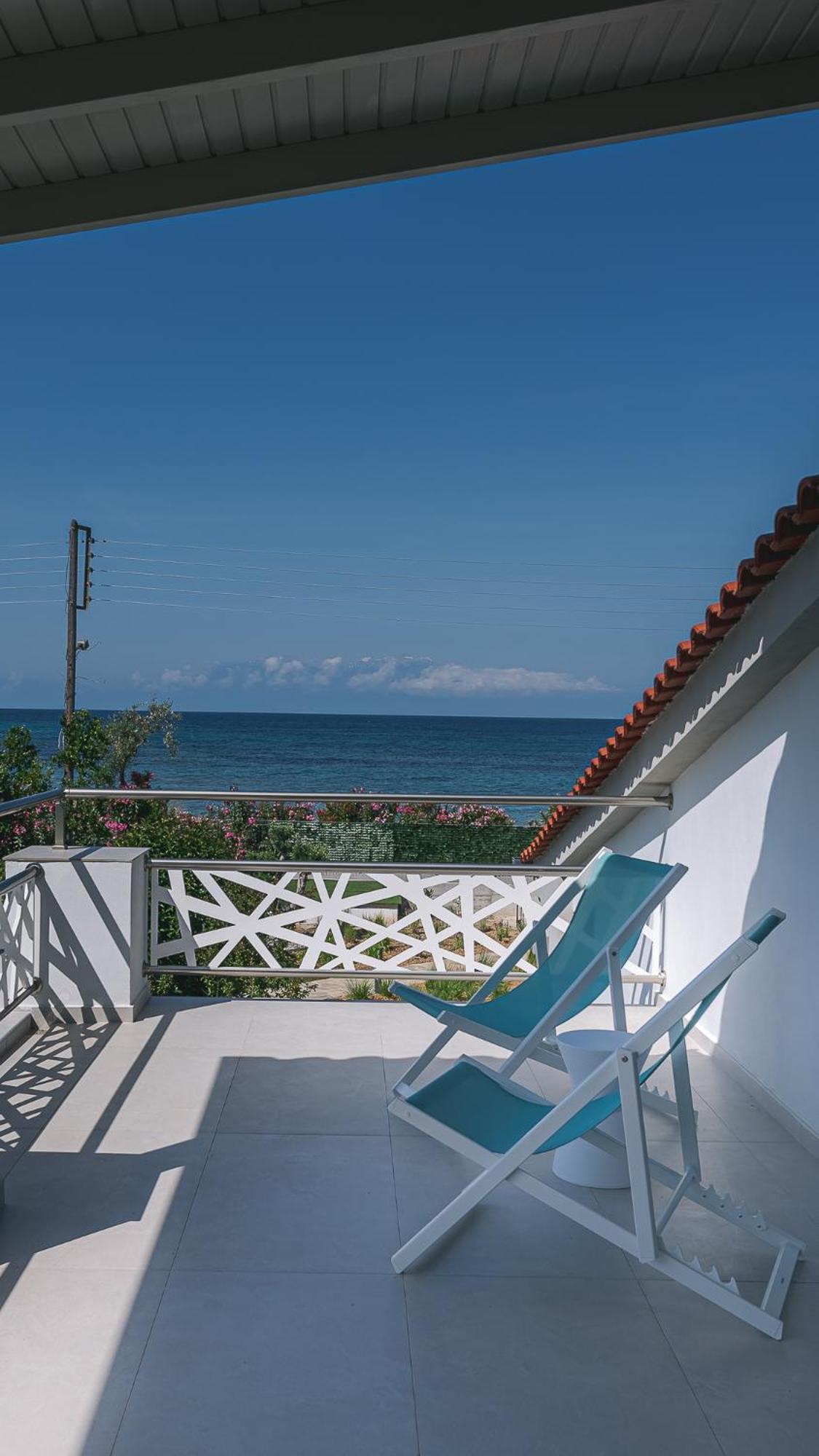 Electra Beachfront Suites, Nea Irakleia Nea Iraklia Exterior foto