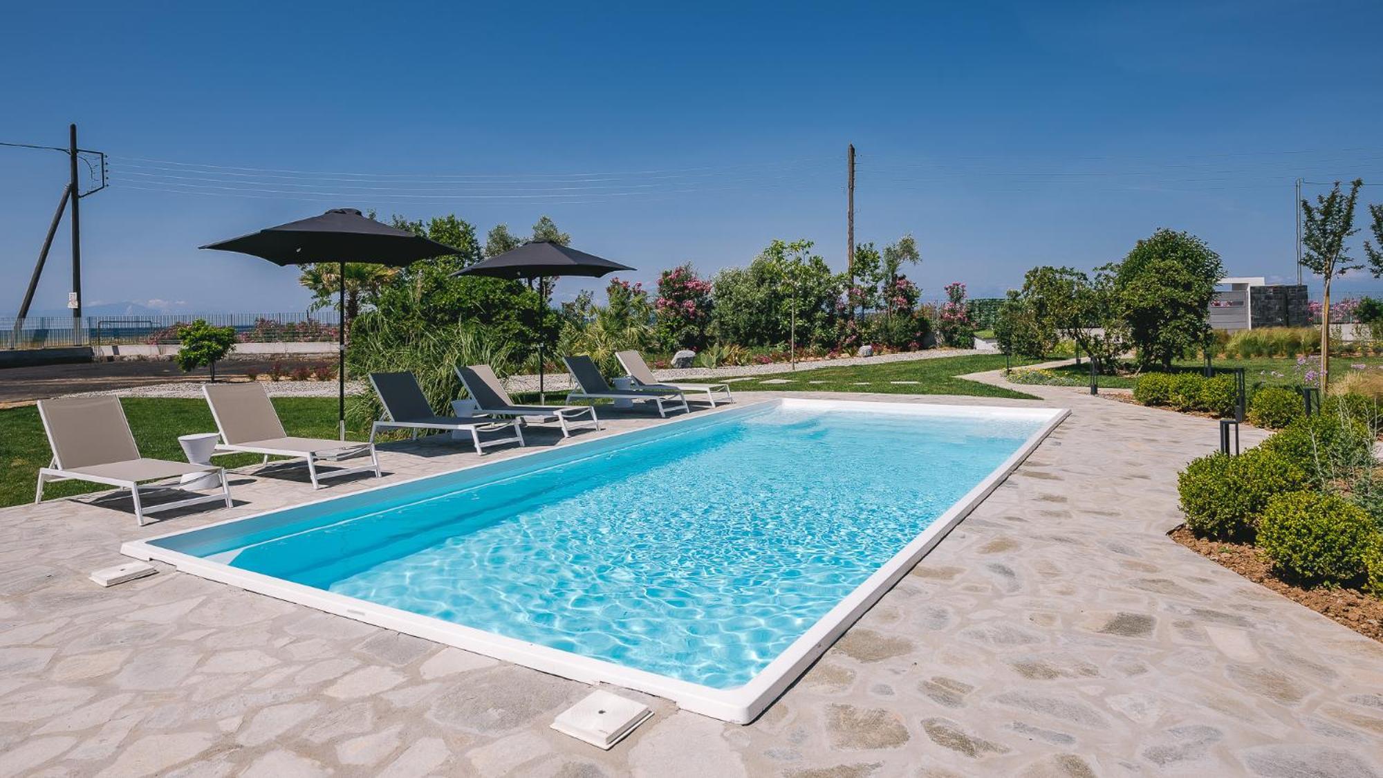 Electra Beachfront Suites, Nea Irakleia Nea Iraklia Exterior foto